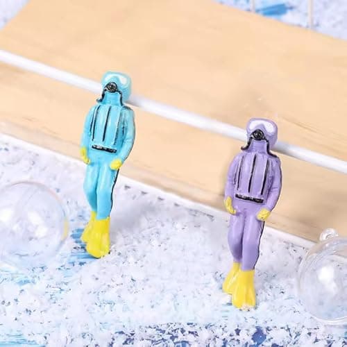 Aquarium Floating Decorations Diver Cute Resin Toy, Set of 2 Suitable for All Kinds of Fish Tanks Decoration Ornament Accessories